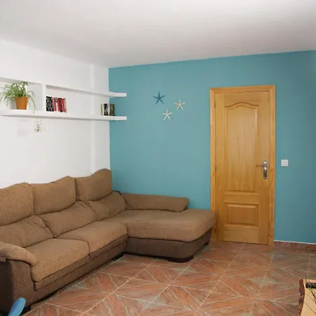 El Nuevo Faro Apartment *